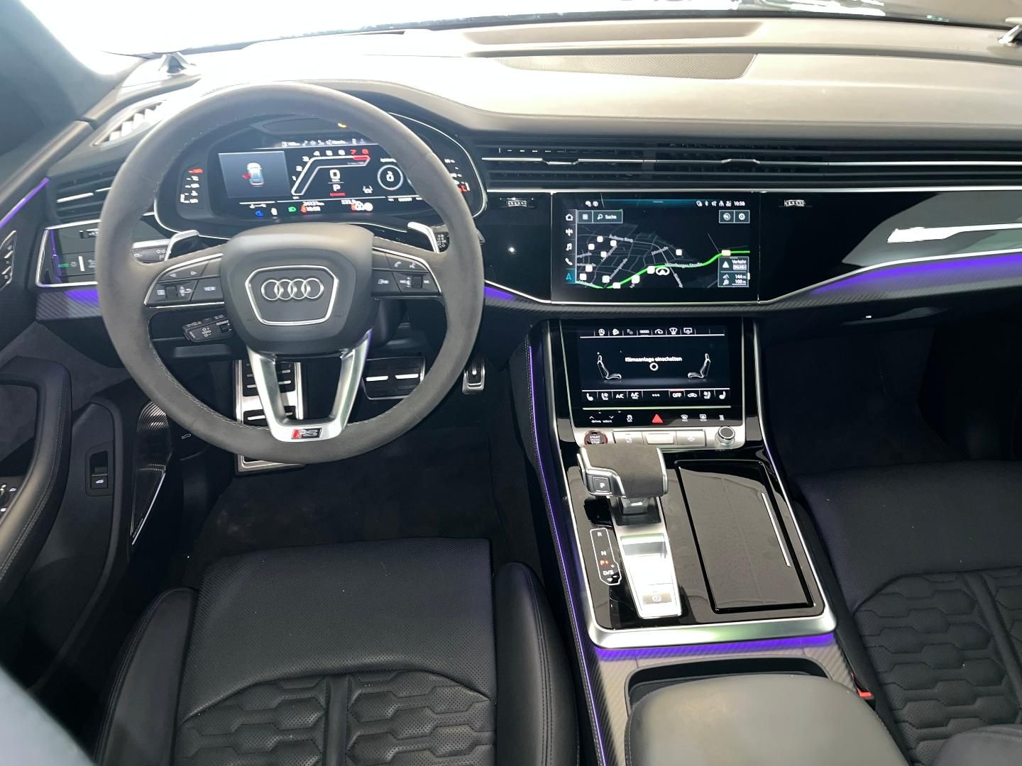 Audi RS Q8 SUV 23",Pano,305Kmh,Keramik,Spabga...