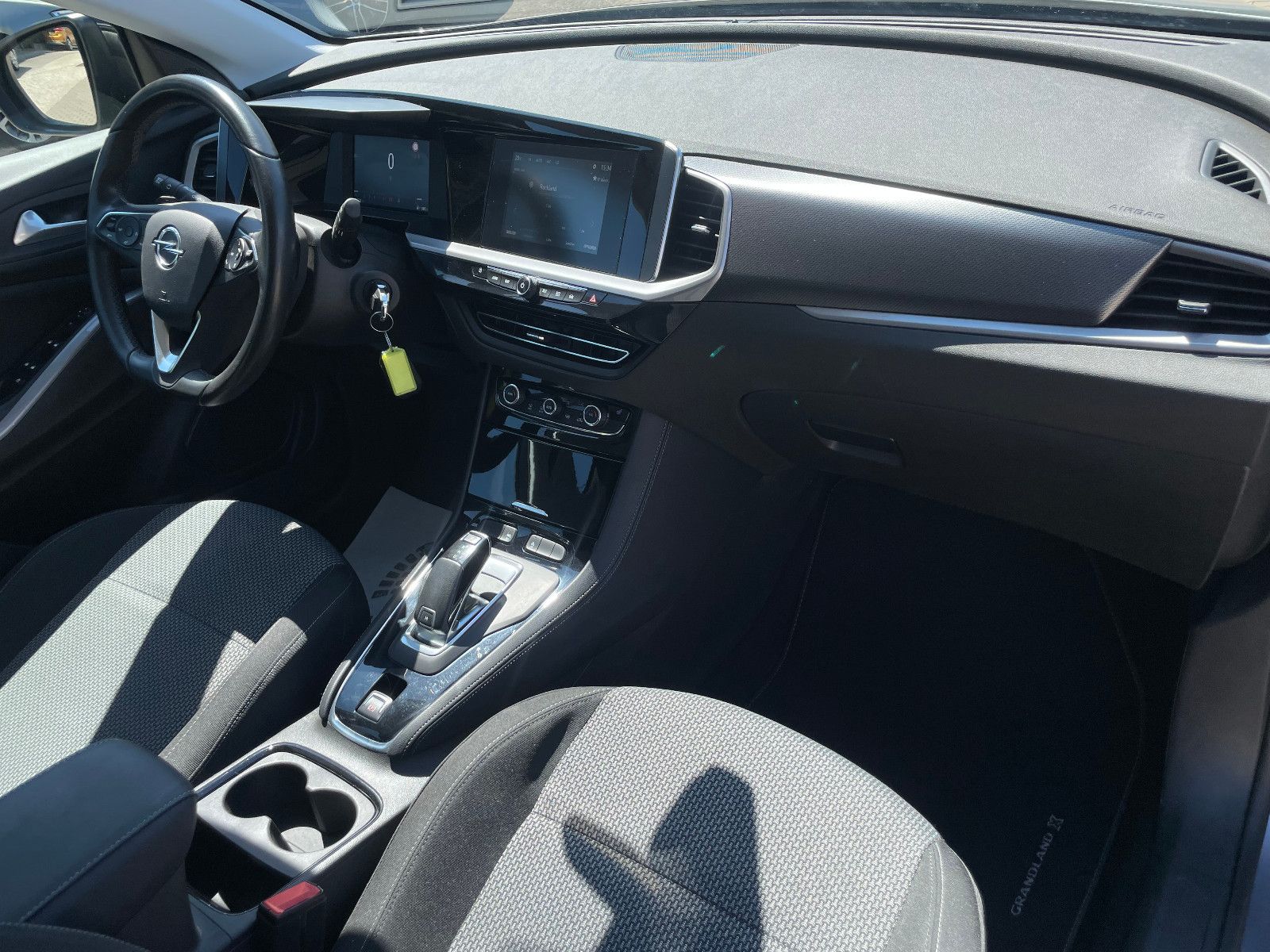 Opel Grandland (X) - Samsaru's Car Outlet