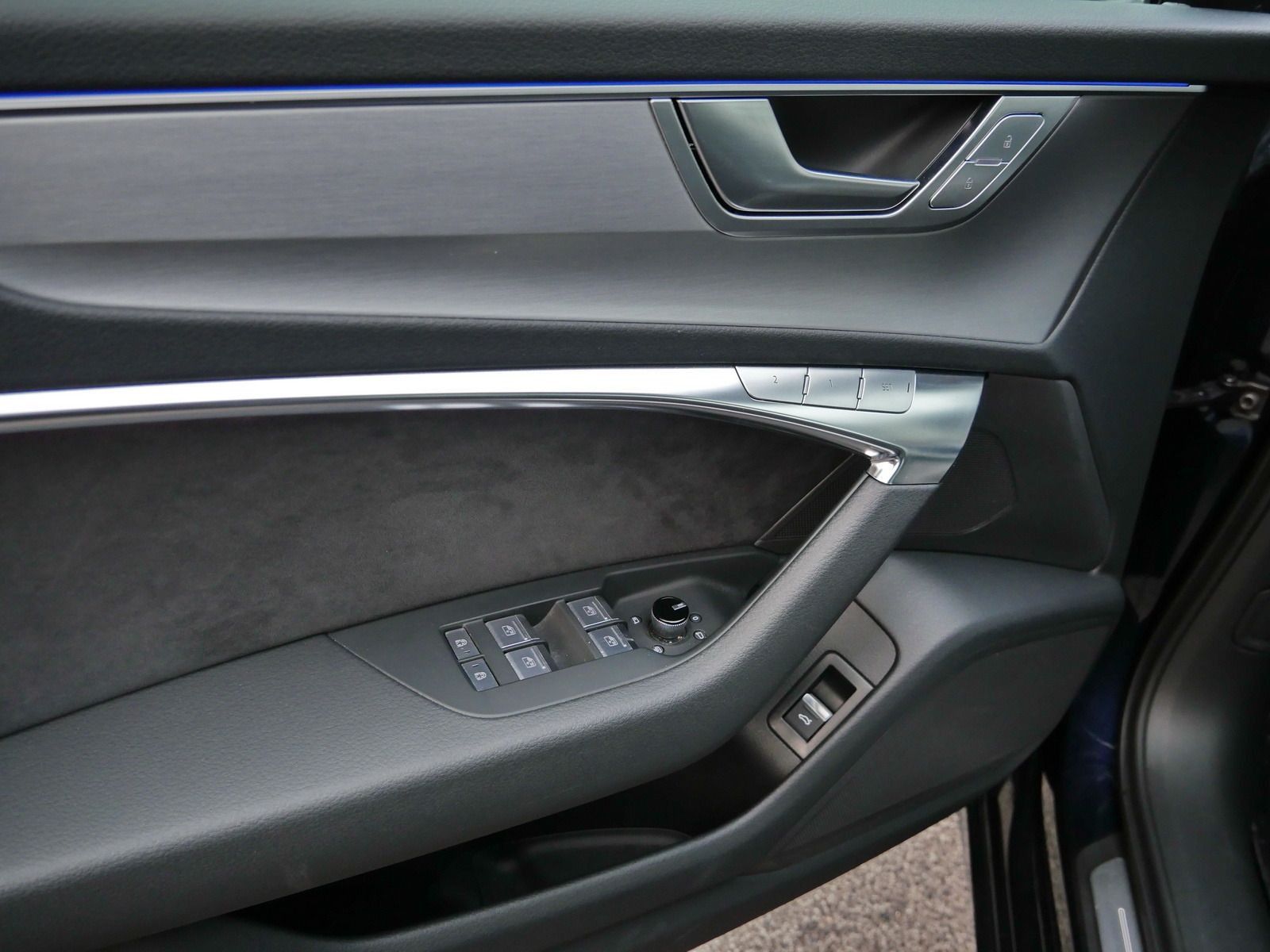 Audi A6 Avant 55 TFSI qu. S-Line - Samsaru's Car Outlet