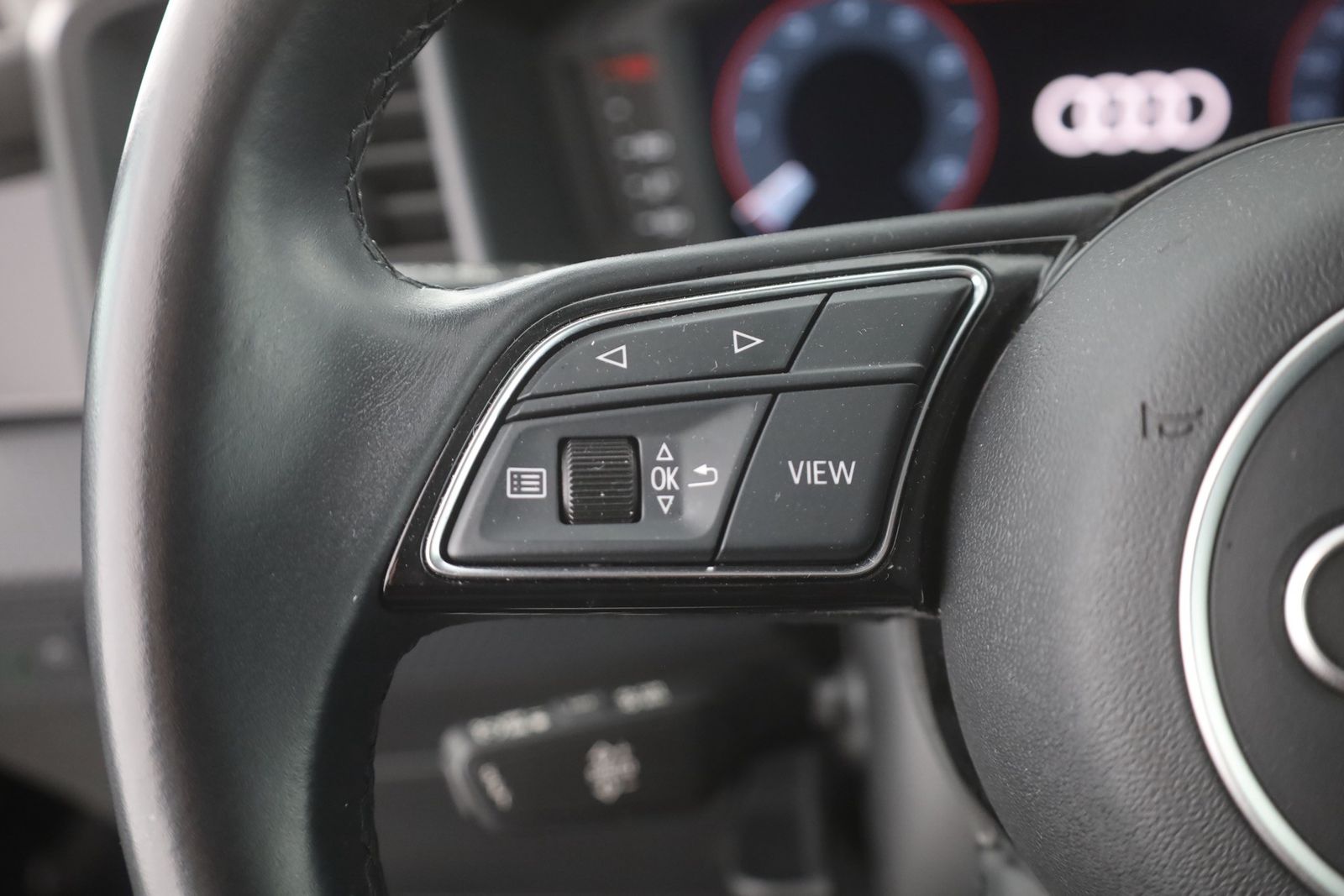 Audi A1 30 TFSI Sportback advanced - Samsaru's Car Outlet