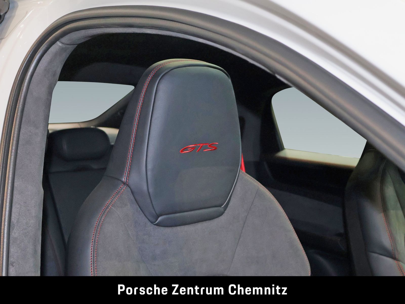 Porsche Cayenne GTS Coupé 4+1 Sitze;Sport-Design Pkt.;In