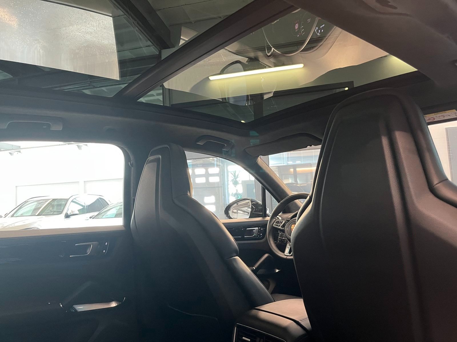 Porsche Cayenne Turbo /360 KAMERA /PANO/BOSE AUDIO