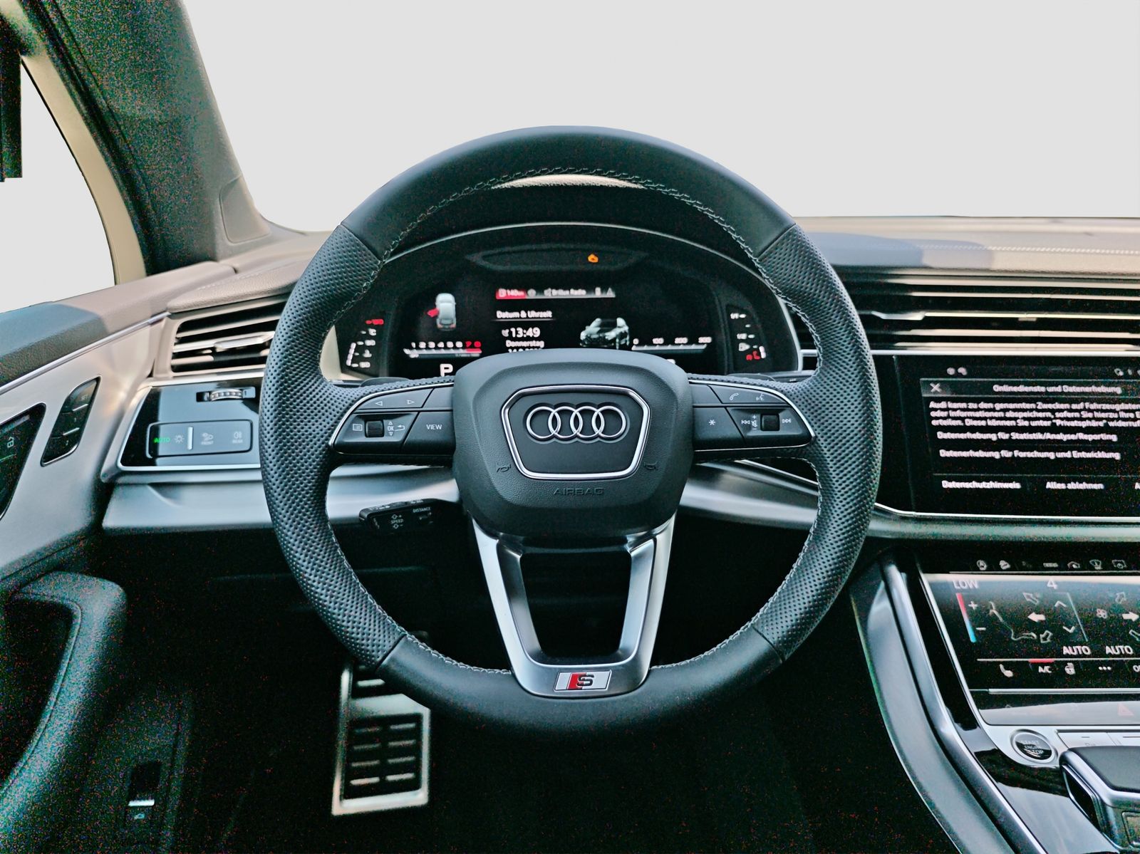 Audi Q7 S line 55 TFSI quattro 5JGAR MATRIX HUD AHK