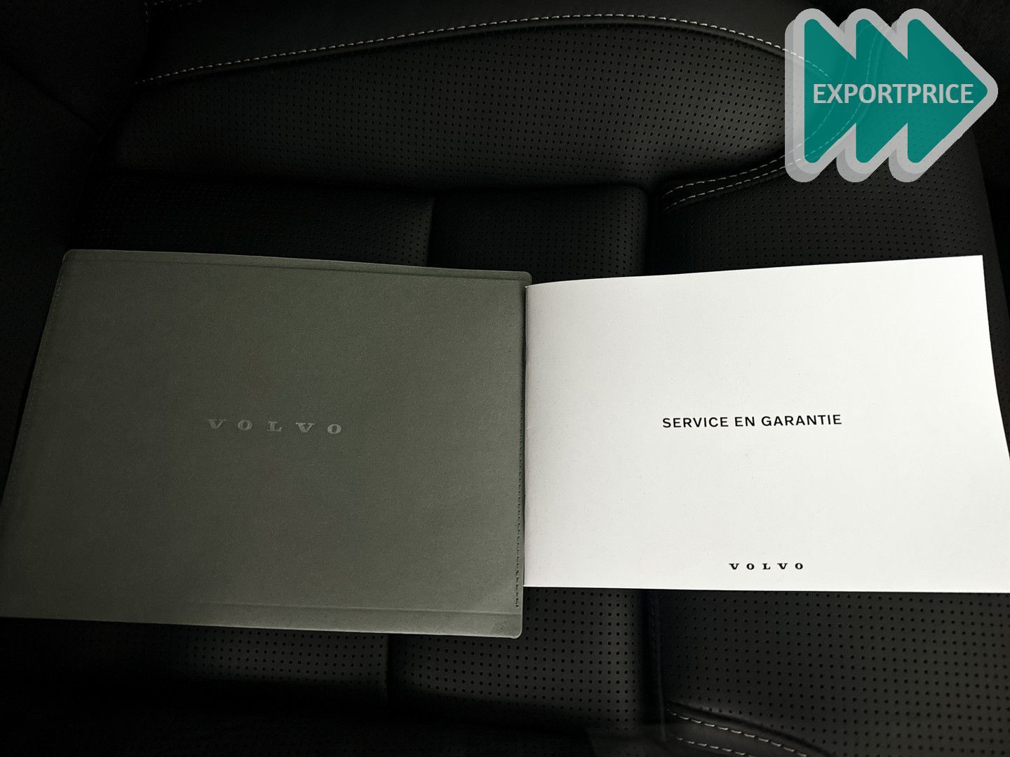 Volvo XC90 T8 Plug-in hybrid AWD Ultra Dark | panorama