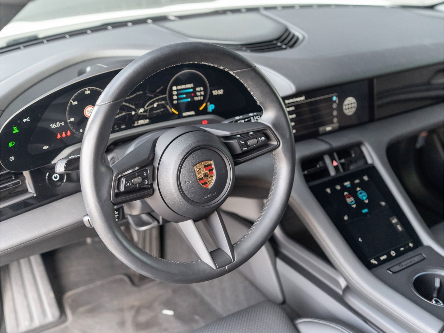 Porsche Taycan 4S Sport Turismo BOSE 22kW PSCB 18-Wege