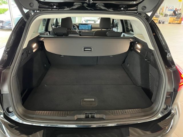 Ford Focus Turnier 1.0 Titanium+Lenkradheizung+Sitzhe