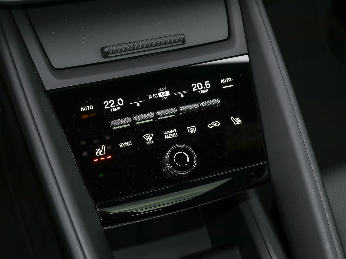 Porsche Macan 4S Surround-View LED-Matrix Abstandstempom