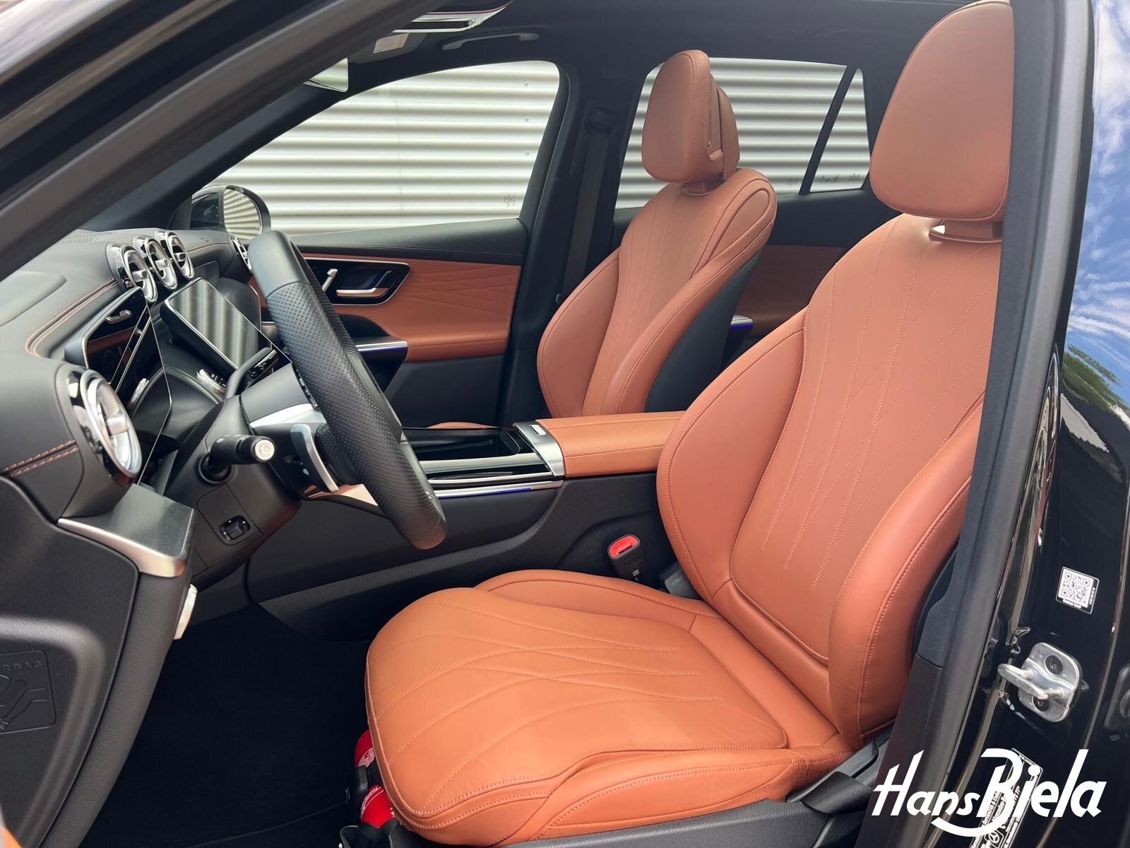 Mercedes-Benz GLC 300 4M AMG/Prem+/20"/Pano/Bur/Multi/AHK/360°