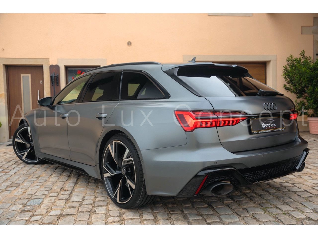 Audi RS6 Dynamik/RS-Design/ACC/360°/HUD/SoftClose/B&O