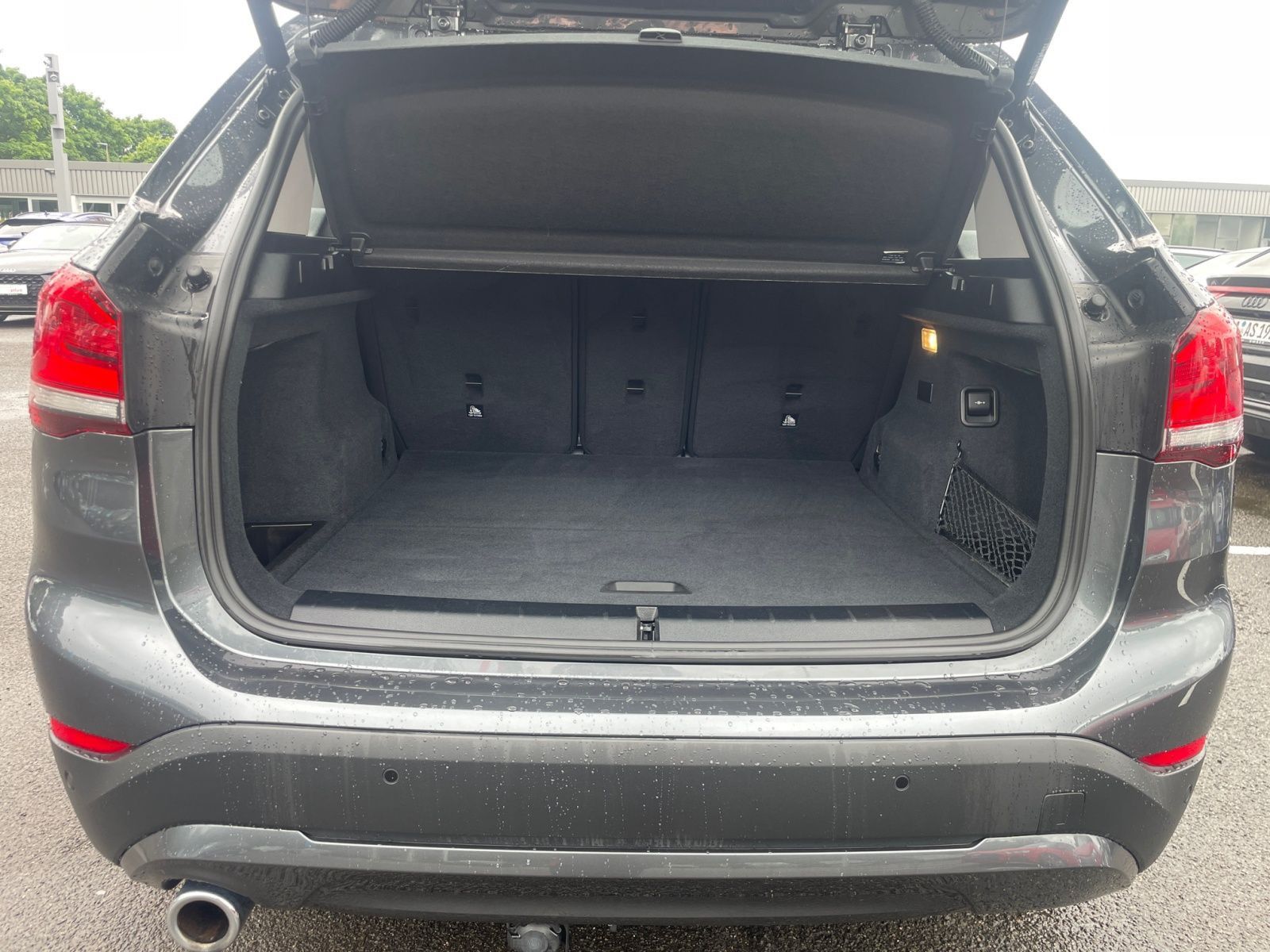 BMW X1 xDrive 25e Advantage - Samsaru's Car Outlet