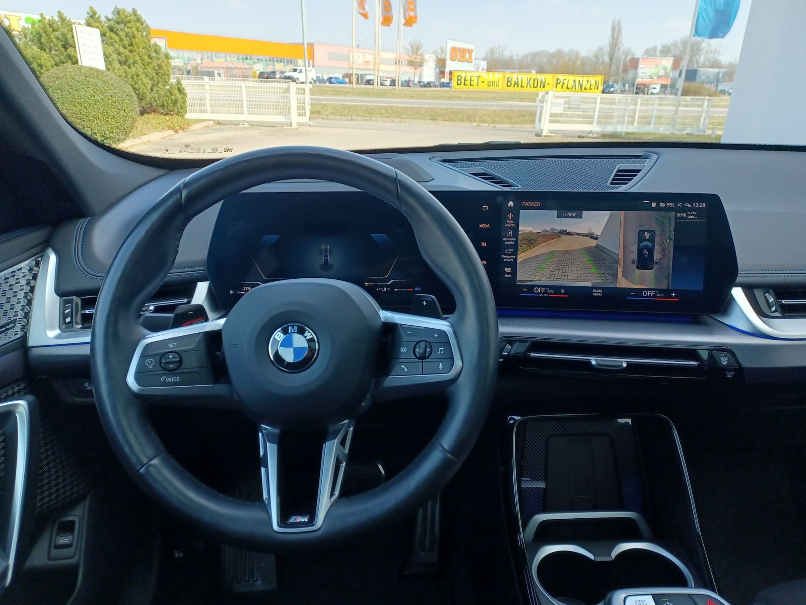 BMW X1 xDrive23d M Sportpaket - Samsaru's Car Outlet