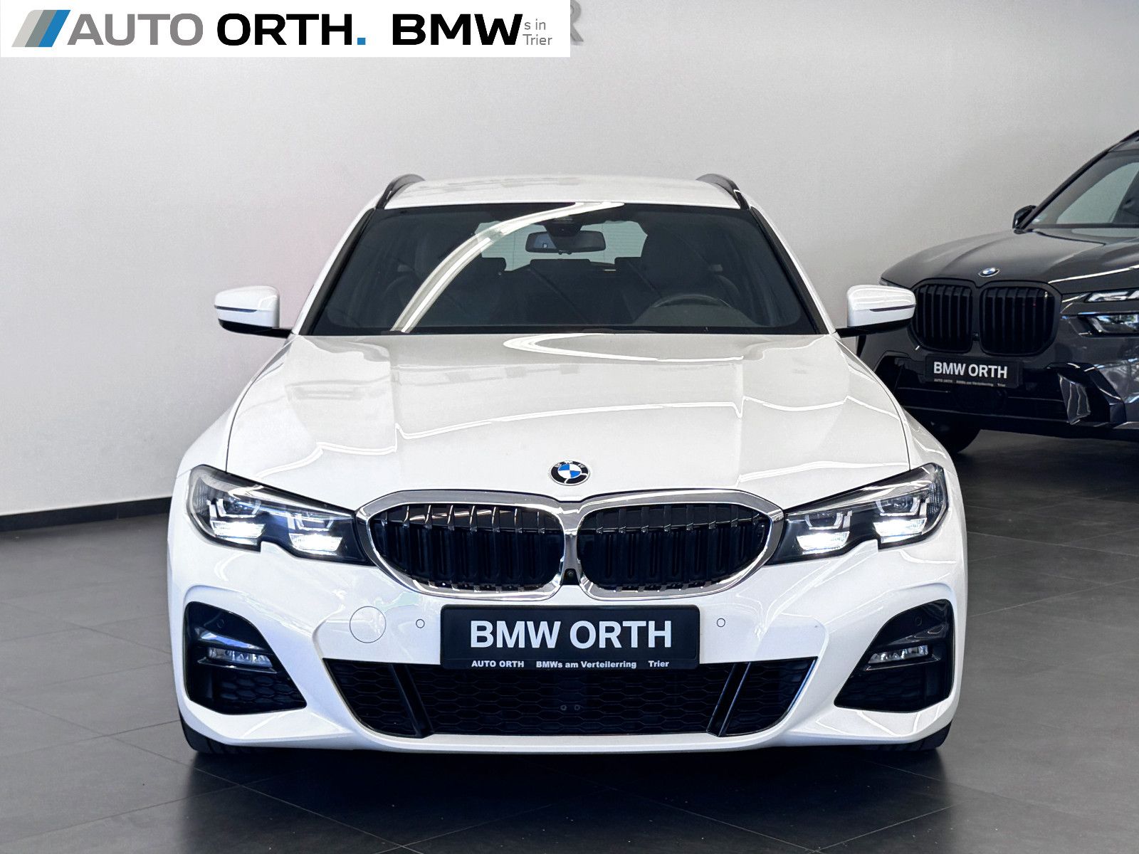 BMW 330i xDrive Touring M-Sport - Samsaru's Car Outlet