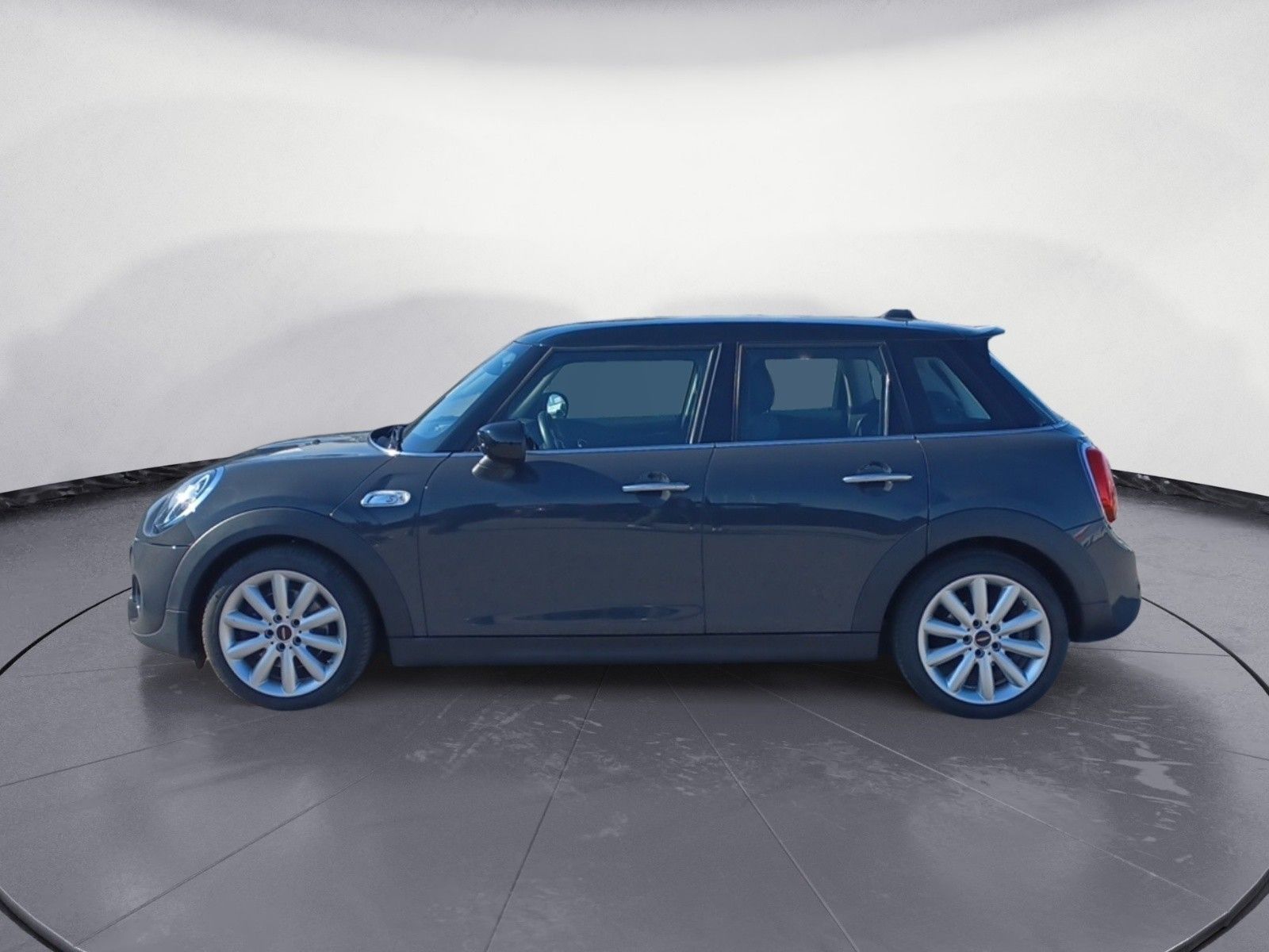 MINI Cooper S Sport Aut. - Samsaru's Car Outlet