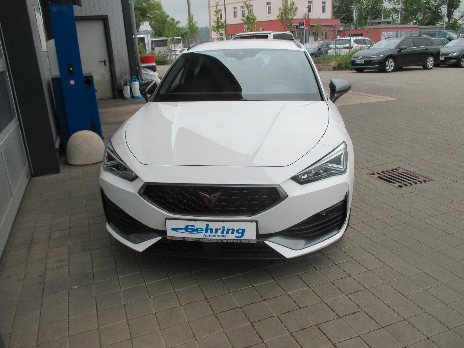 Cupra Leon 2.0 TDI DSG Sportstoure - Samsaru's Car Outlet