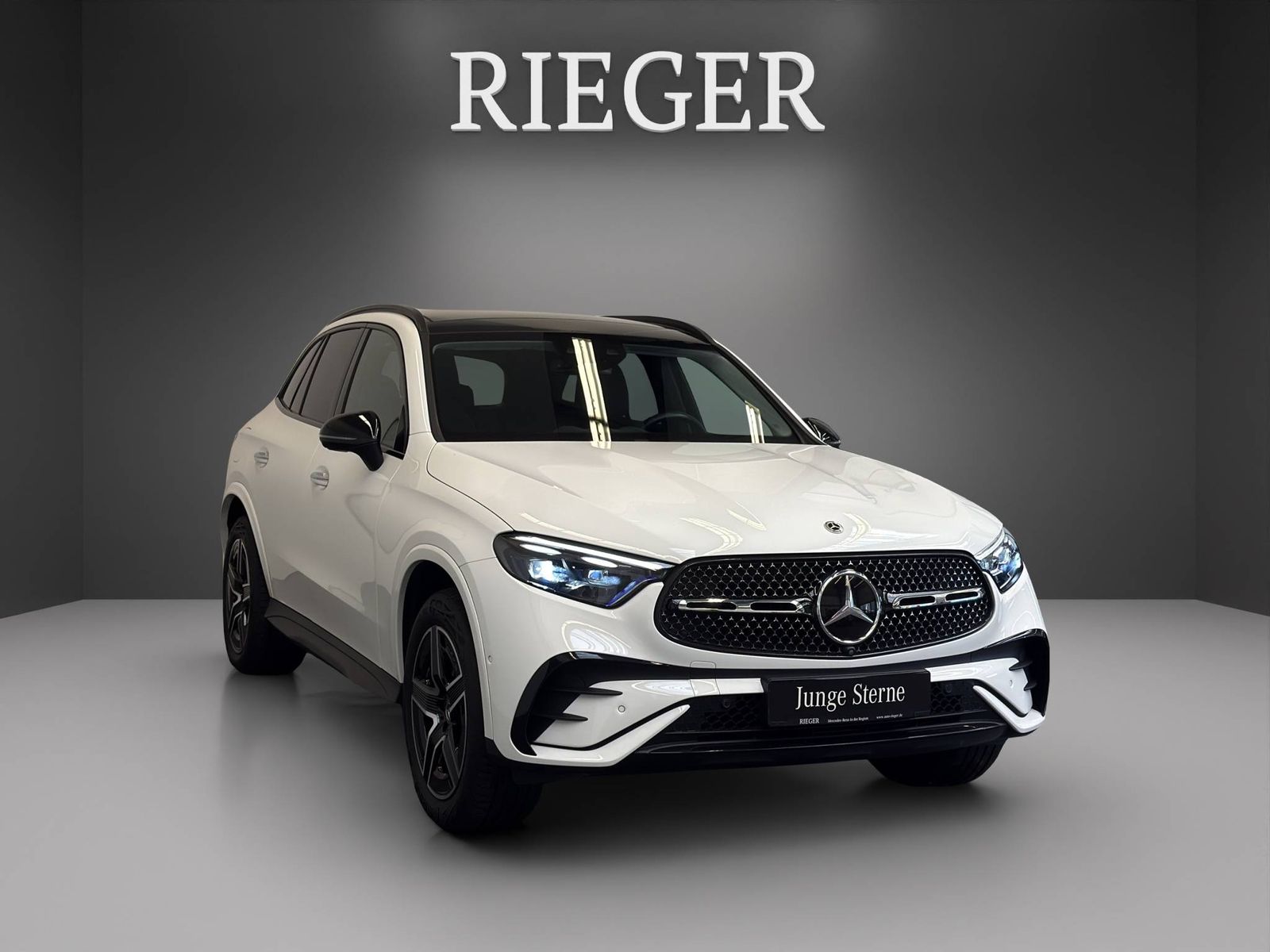 Mercedes-Benz GLC 300 de AMG 4M Pano*HUD*NIGHT*Burmester*AHK*+