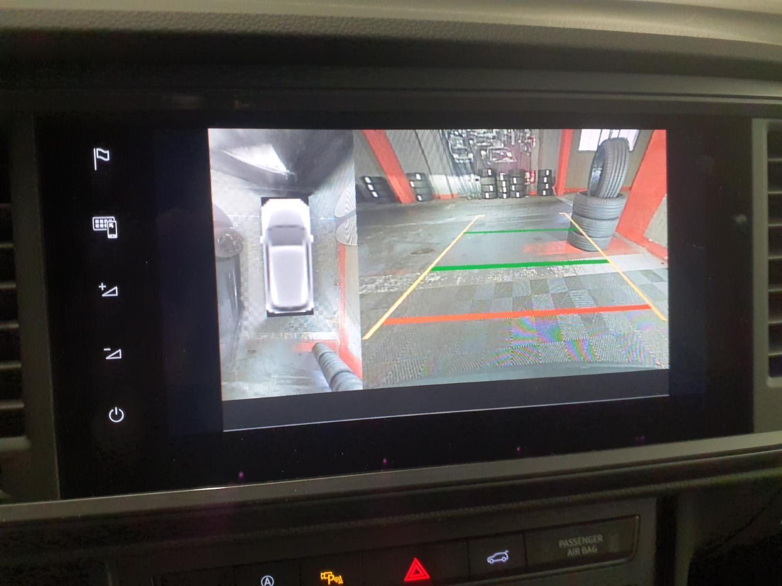 Seat Ateca VZ 2.0 TSI 4D DSG Tribe Edition AHK Pano