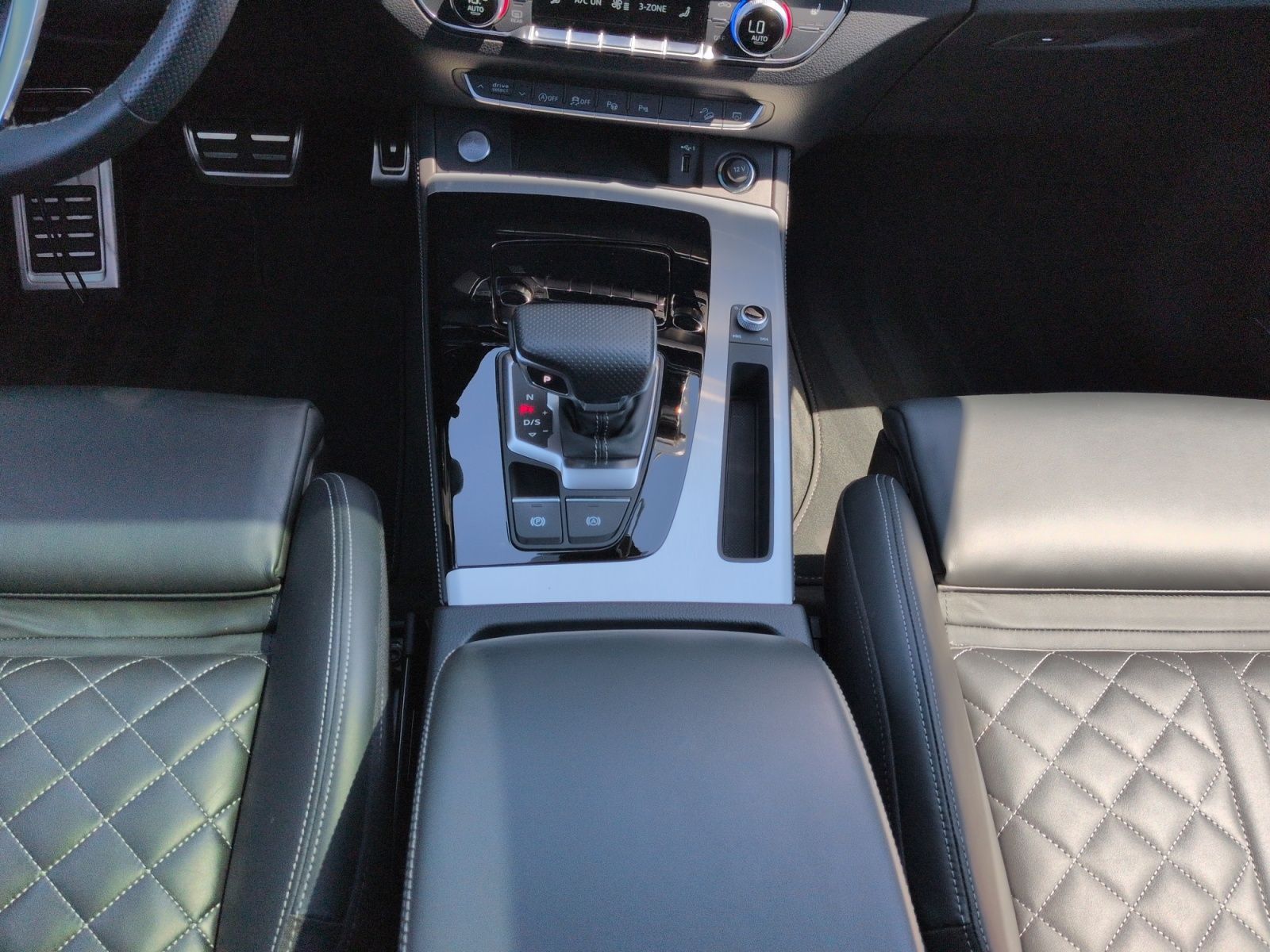 Audi Q5 S line 50 TDI quat. Matrix ACC HuD Stdhz 360*