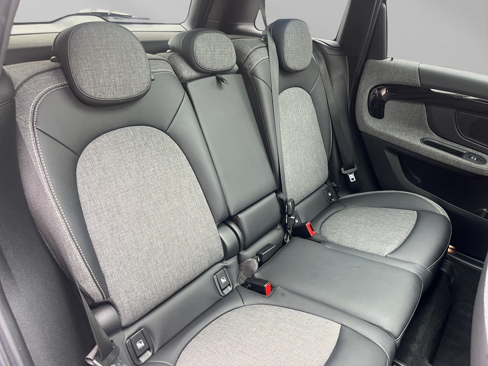 MINI Cooper S ALL4 Countryman Chili - Samsaru's Car Outlet