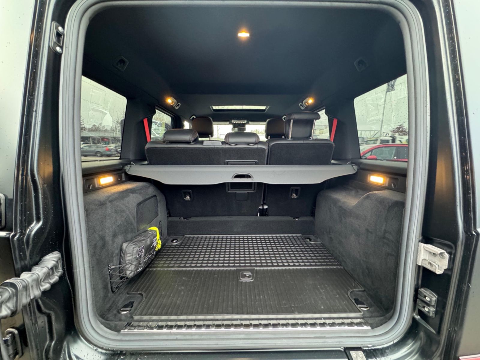 Mercedes-Benz G 500 AMG - Samsaru's Car Outlet
