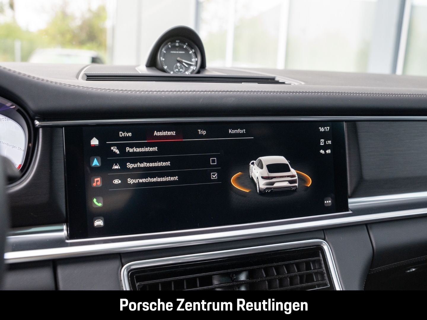 Porsche Panamera 4 E-Hybrid Platinum Edition HA-Lenkung