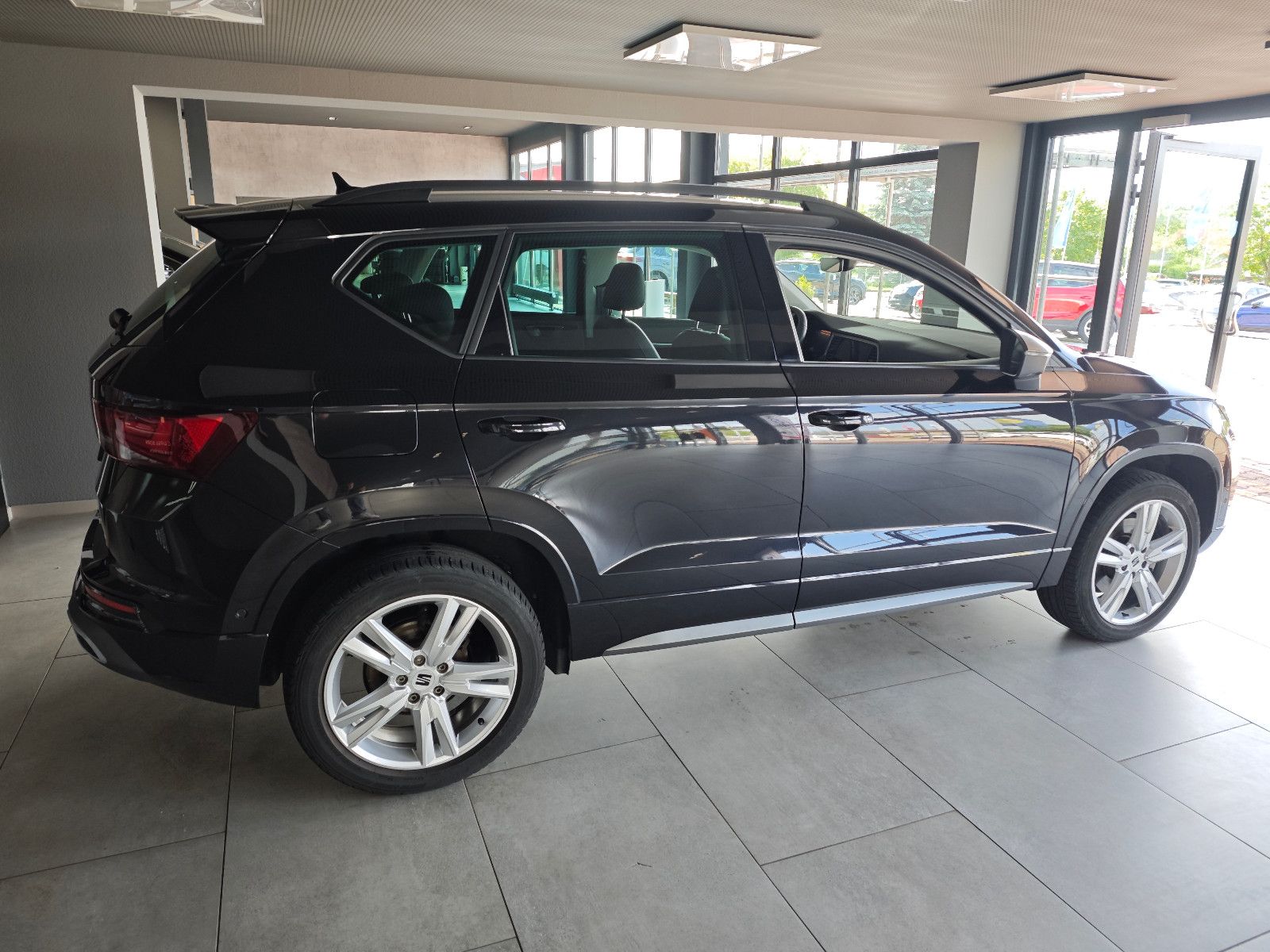 Seat Ateca FR 2.0TDI DSG AHK|ACC|FullLink|Kam