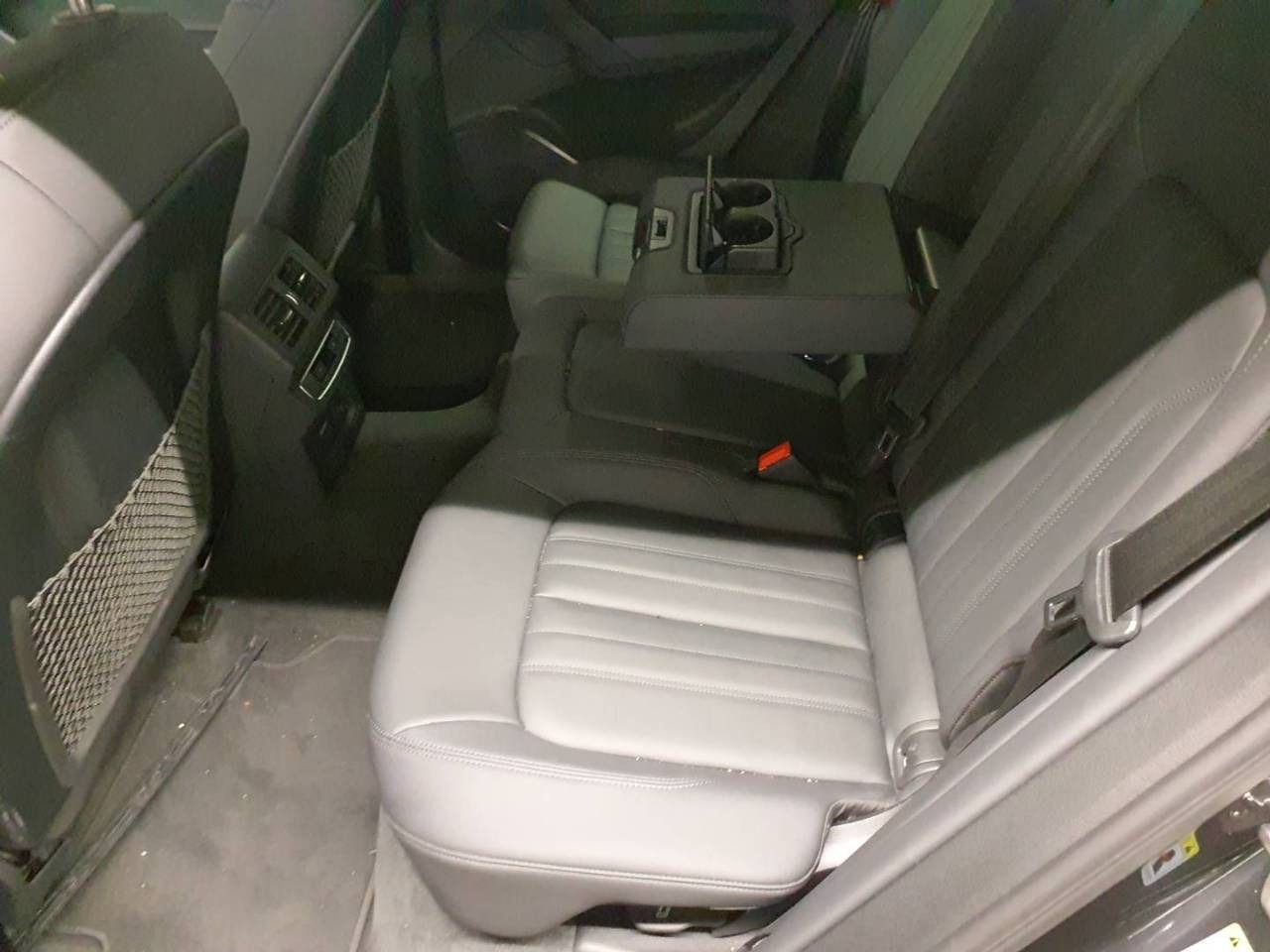 Audi Q5 40 TFSI quattro - Samsaru's Car Outlet