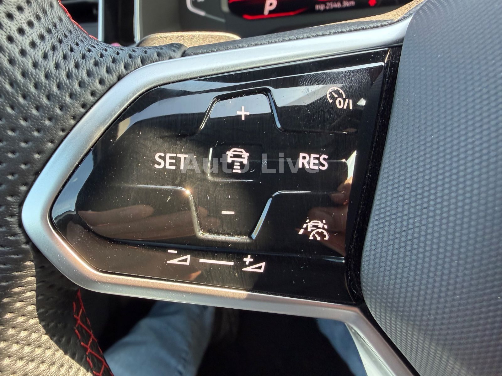 Volkswagen Polo GTI 2.0 TSI DSG*PANO*NAVI*VIRT*MATRI*KAMERA
