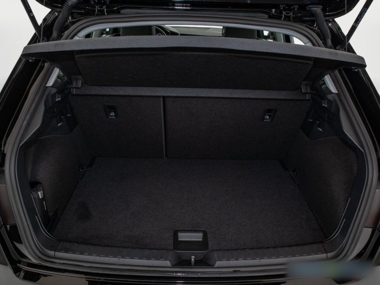 Audi A1 Sportback 25 TFSI Advanced - Samsaru's Car Outlet
