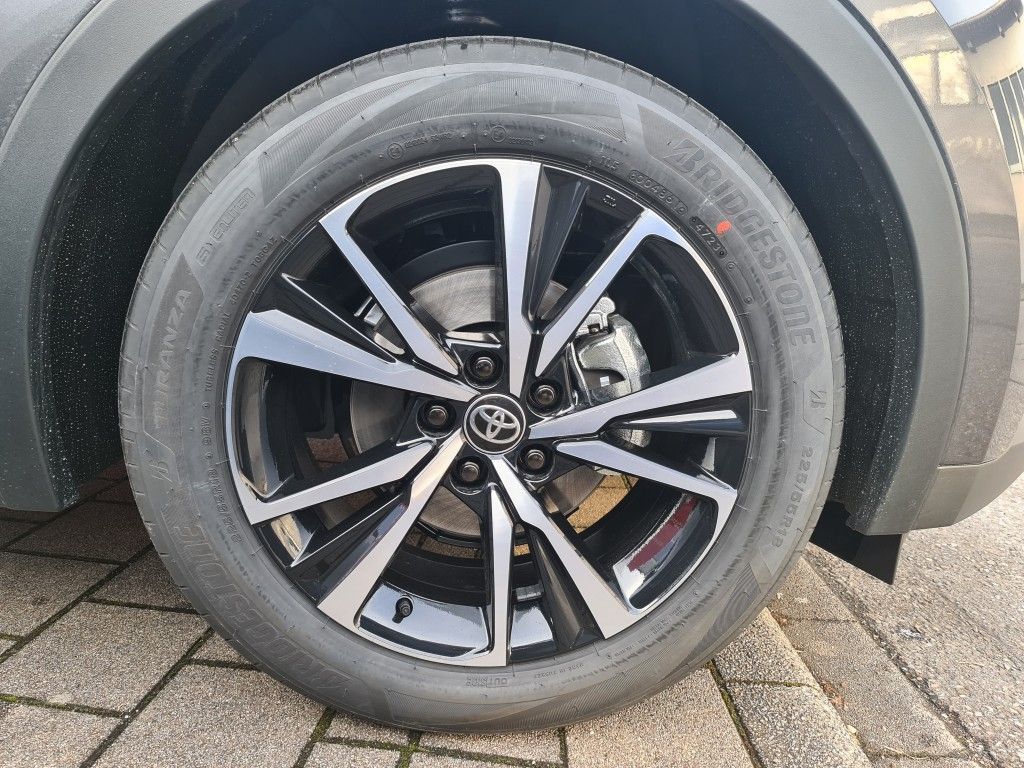 Toyota C-HR 2.0 Hybrid Team Deutschland (AX2)