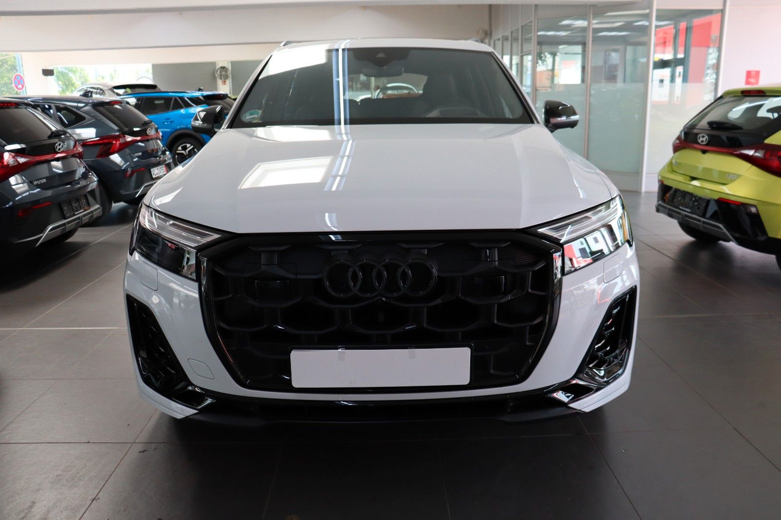 Audi Q7 S line 60 TFSI e quattro PHEV AHK Panoram 5JG