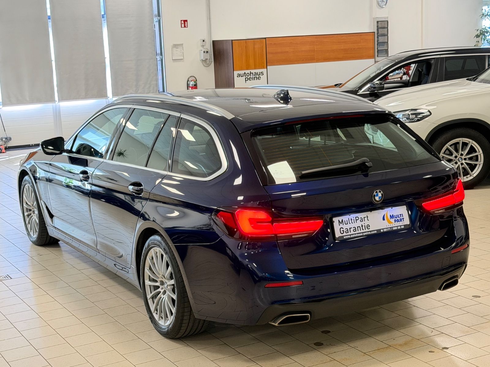 BMW 530dxD/HUD/Laser/P+DrivAsPro/360°/St&Go/StandHz