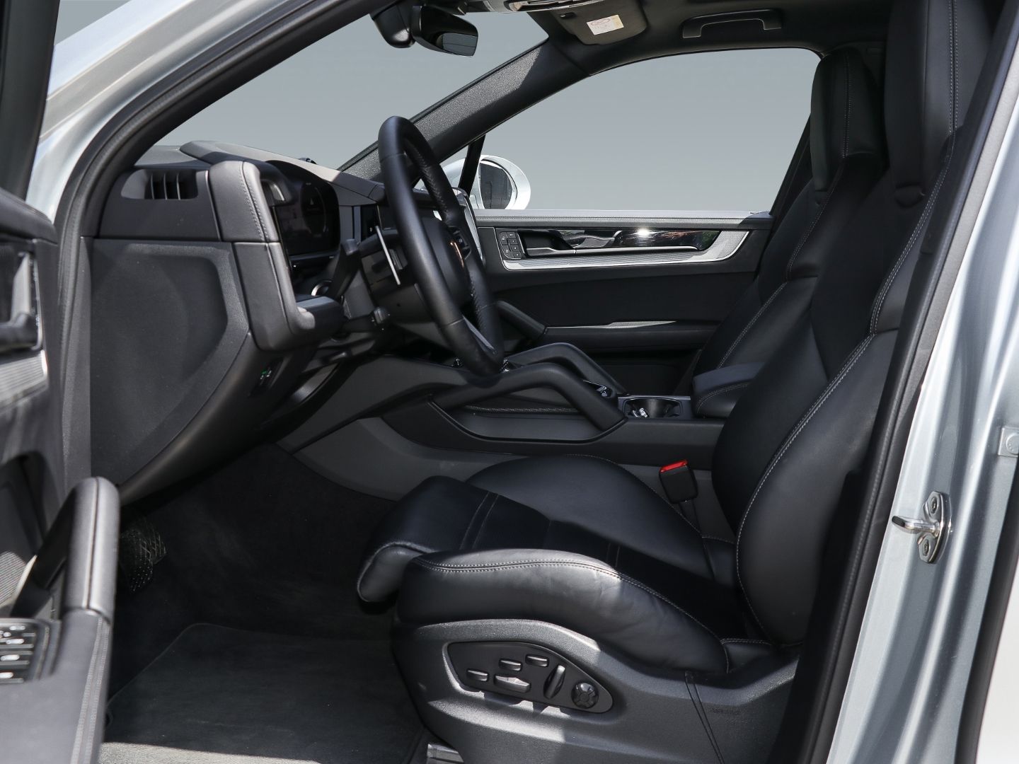 Porsche Cayenne E-Hybrid BOSE LED-Matrix Panoramadach