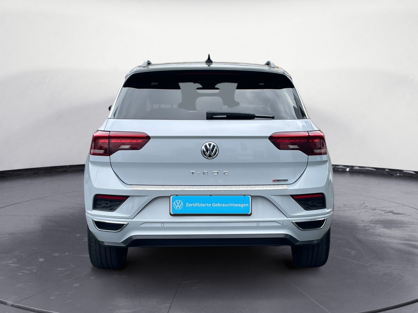 Volkswagen T-Roc R-Line 2.0 TDI 4M DSG - Samsaru's Car Outlet