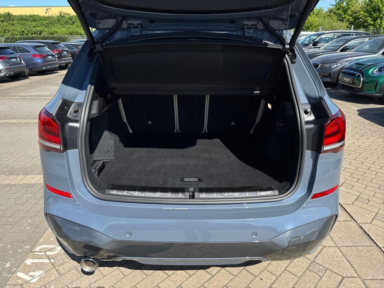BMW X1 xDrive25e M Sport - Samsaru's Car Outlet