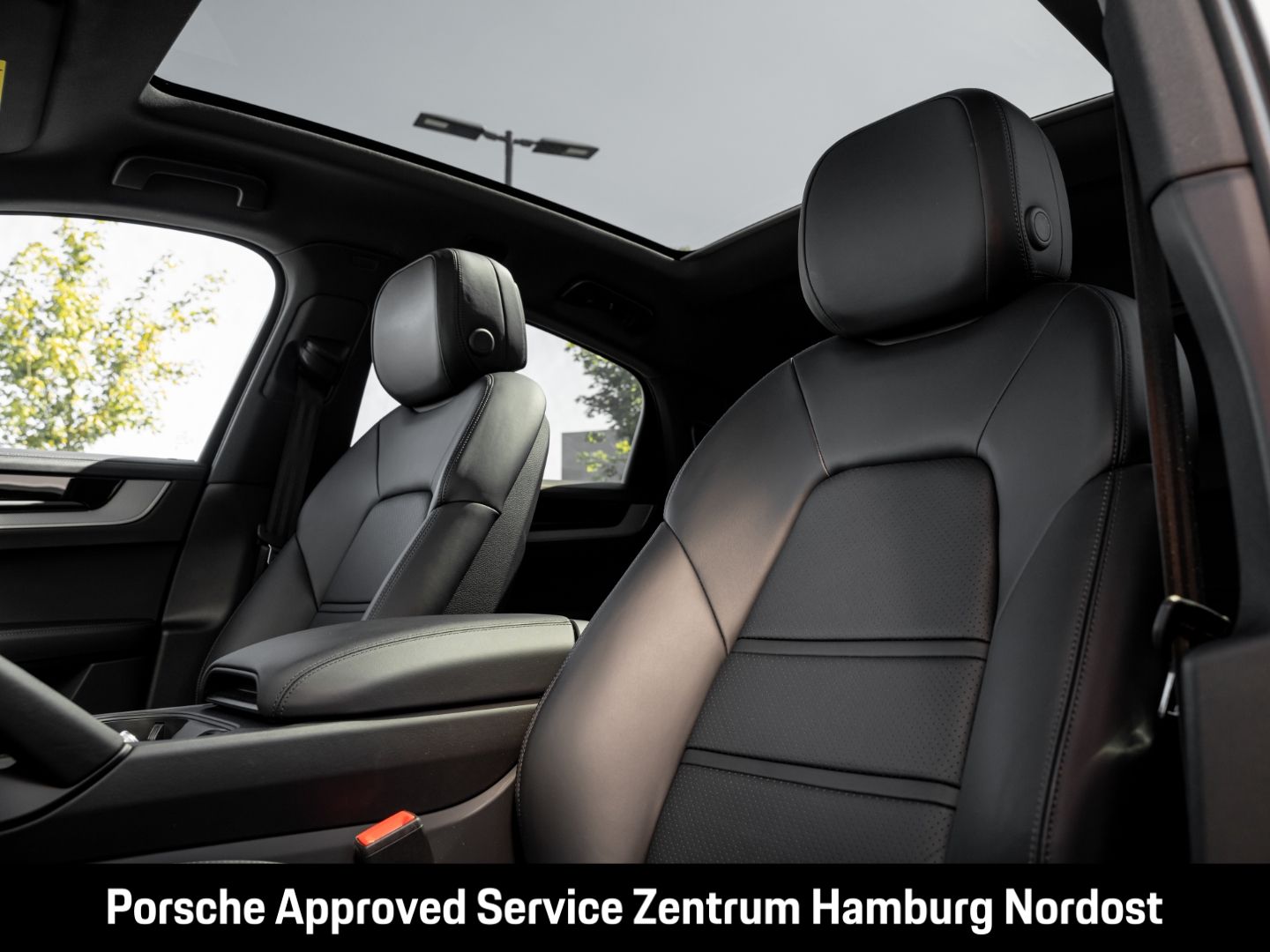 Porsche Cayenne E-Hybrid Coupe Sport Chrono PASM BOSE