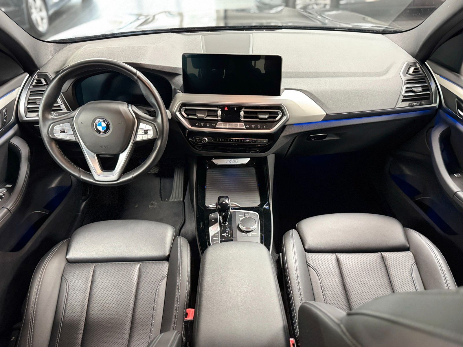 BMW X3 xDrive 20 d LASER/NAVI/LEDER/CAM/AHK/VIRTUAL/