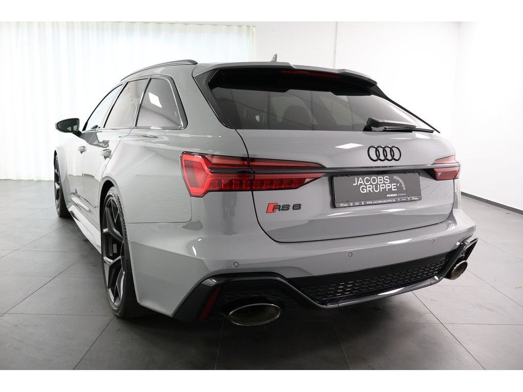 Audi RS 6 Avant 4.0 TFSI quattro performance Navi,Mat