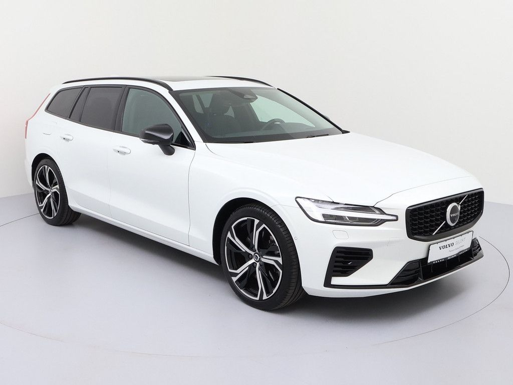 Volvo V60 T6 AWD Ultra Dark Recharge Plug-In Hybrid *A