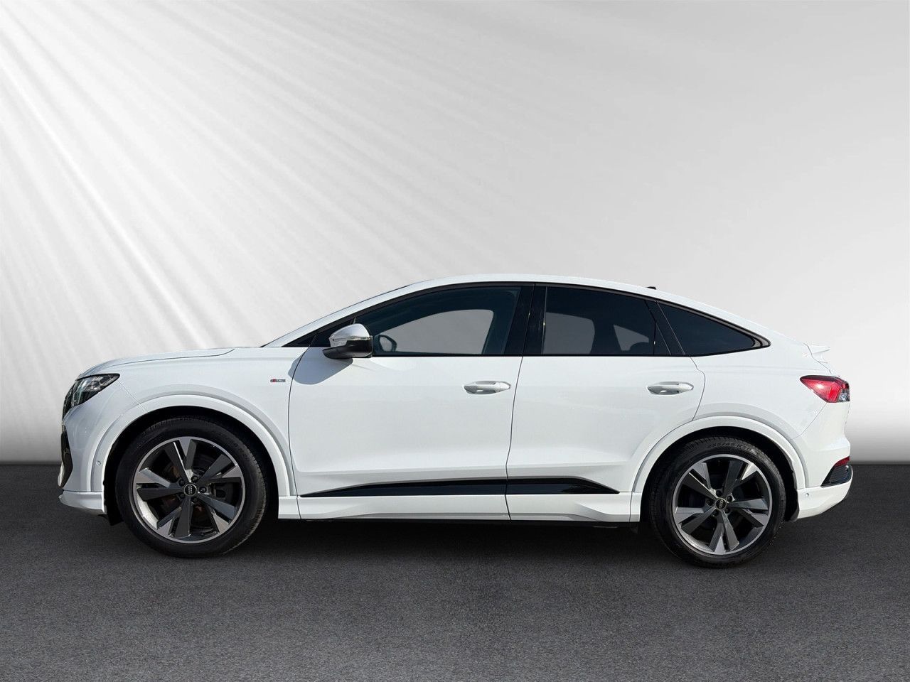 Audi Q4 Sportback e-tron 50 qu. S line AHK ACC Matrix