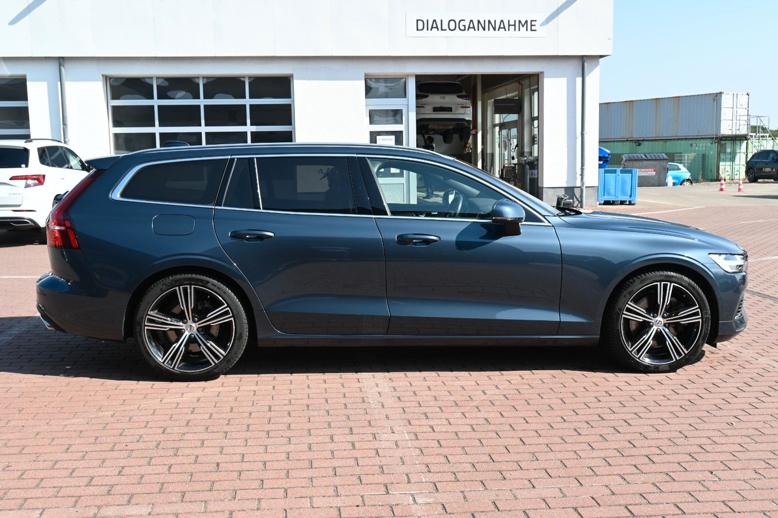 Volvo V60 T6 Inscription AWD PHEV H&K*PANO*RFK*AHK*