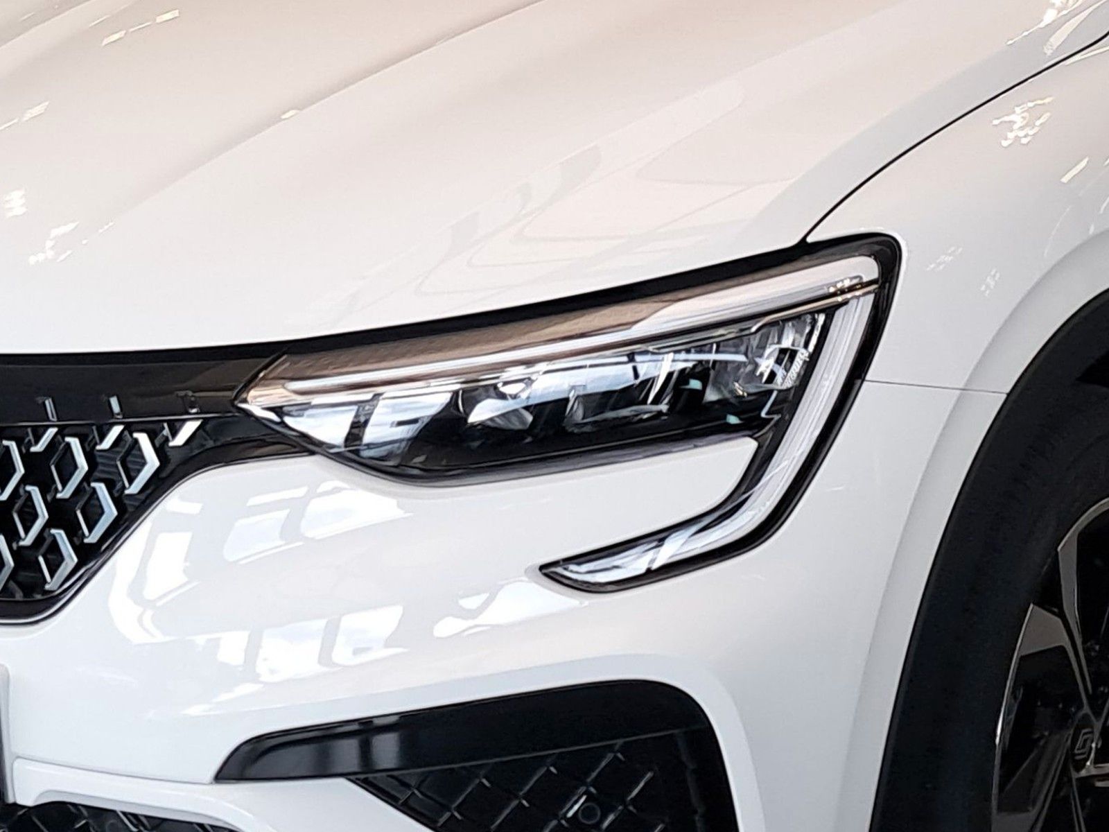 Renault Arkana Techno - Samsaru's Car Outlet