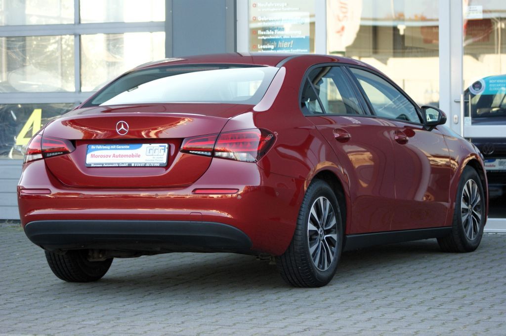 Mercedes-Benz A 180 d 7G-DCT - Samsaru's Car Outlet