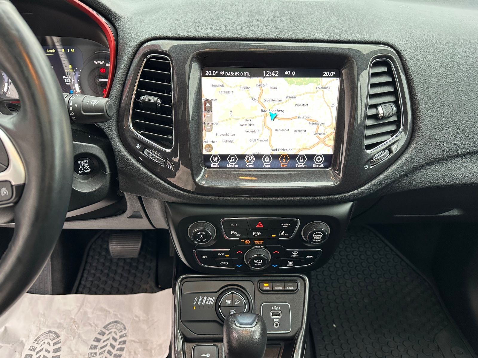 Jeep Compass Trailhawk Plug-In Hybrid 4WD/PANO/AHK