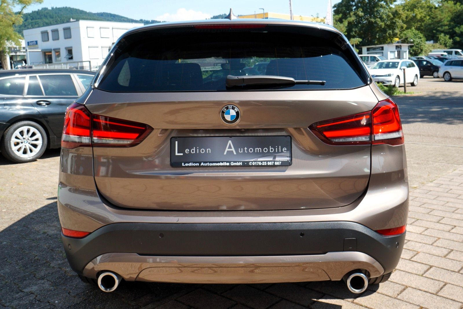 BMW X1 xDrive 18 d Advantage - Samsaru's Car Outlet