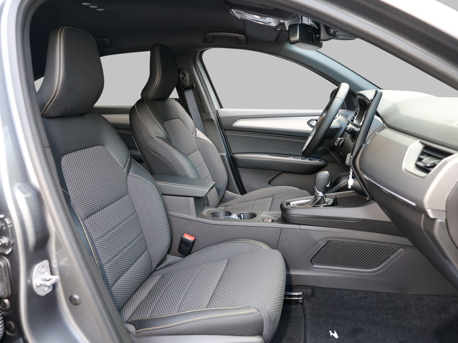 Renault Arkana TECHNO E-Tech Full Hybrid - Samsaru's Car Outlet