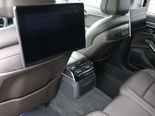 Audi A8 60 TFSIe quattro ASSISTENZ PLUS - Samsaru's Car Outlet
