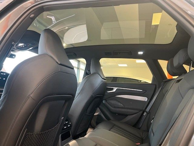Audi A6 Avant 2.0 TDI 40 *S-Line-Neues Modell*2600 KM