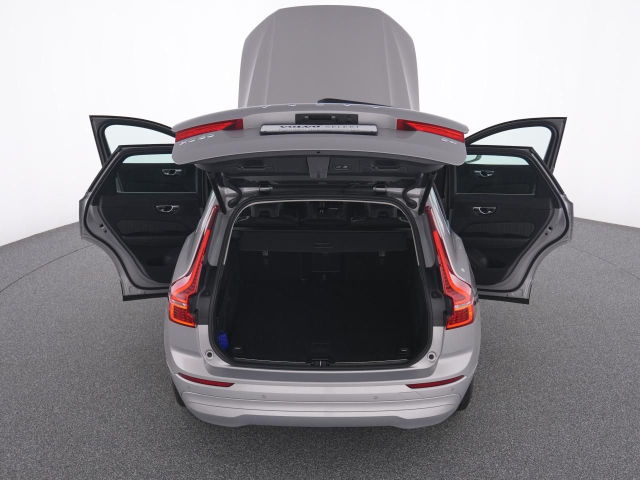 Volvo XC60 B4 Core - Samsaru's Car Outlet