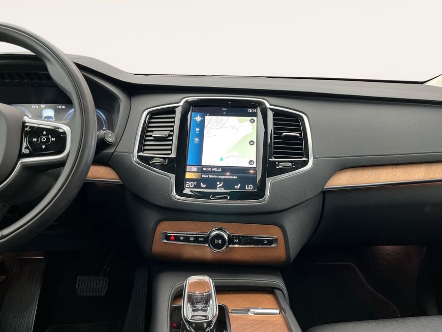 Volvo XC90 T8 AWD Recharge - Samsaru's Car Outlet
