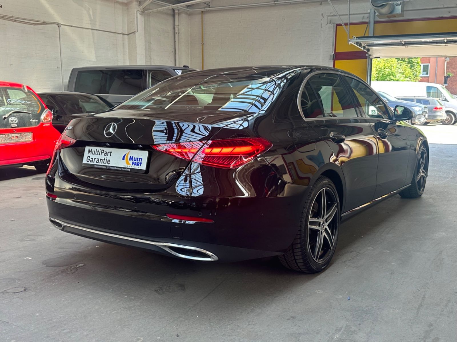 Mercedes-Benz C-200 AVANTGARDE - Samsaru's Car Outlet